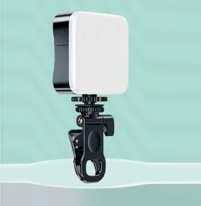 5.5W Cellphone LED Fill Light for Live Photography and Streaming