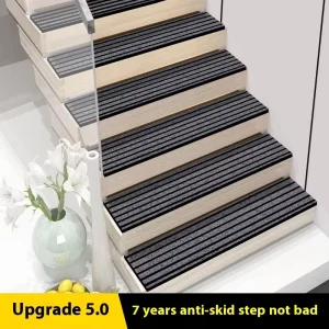 Anti-Slip Machine-Made Stair Tread Mat Self-Adhesive Soundproof Flat-Pile Step Carpet