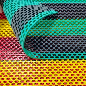Anti-Slip Tear-Resistant Waterproof 3.7 mm Thick Mat for Wet Areas