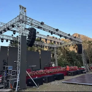 Assembling Aluminum Stage Truss for Indoor and Outdoor Concert Events