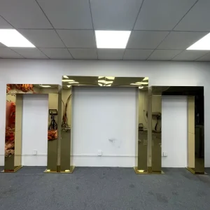 BJ102101 Popular Stainless Steel Gold Silver square Column Backdrop Frame for Outdoor Wedding square Shelf Screen Instruction