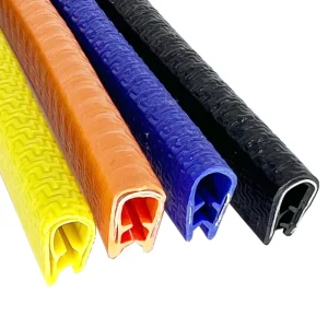 Black U-Shaped Rubber Edging Strip with Cutting and Welding Services for Car Door Sealing