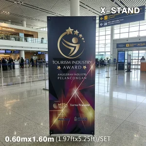 Custom Retractable Roll-Up Backdrop Banner with Lightweight Assembly