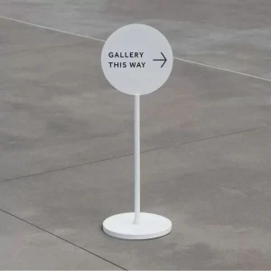 DXP022 Mobile Billboard Outdoor LED 4K 16:9 100cd Lightweight Advertising Display Stand Easy Disassembly