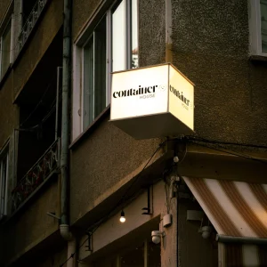 Double-Sided Acrylic LED Projecting Hanging Light Box Sign for Storefront Cafe or Shop