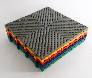 Hot PP Rigid Modular Colorful Interlocking Garage Floor Tiles Ribbed Plastic Base Mats for Car Detailing Shop Workshop Garages