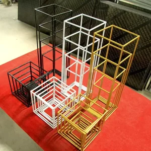 Iron Art Square Frame Flower Stand for Weddings Rectangular Geometric Window Display Ornament