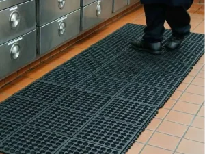 Modular Anti Slip Floor Mat for Wet Kitchen Industrial Workshop Use 3×3 Black Red Connectable Rubber Anti slip Mat