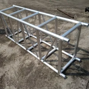 Outdoor Saddle Roof Display and Lighting Truss System, 520 x 760mm and 400 x 400mm