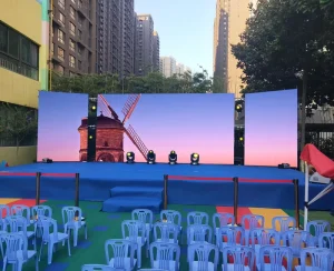 P2.604 IP65 Outdoor Rental LED Video Wall with Animation Backdrop
