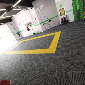 PP Anti-Slip Click-Interlocking Garage Floor Tiles for Workshop Car Washing and Hotel Use