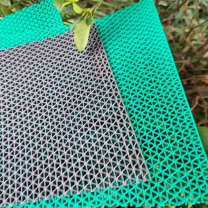 PVC Anti-Slip Waterproof Outdoor Swimming Pool S-Type Floor Mat