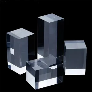 Transparent Crystal Square Column Cosmetic Display Rack Custom Acrylic Display Stand