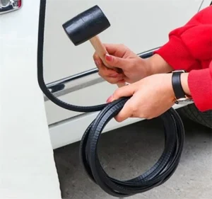 Universal 5M Roll Car Door Anti-Collision Strip with Steel Disc Bumper Trim Edge Protector